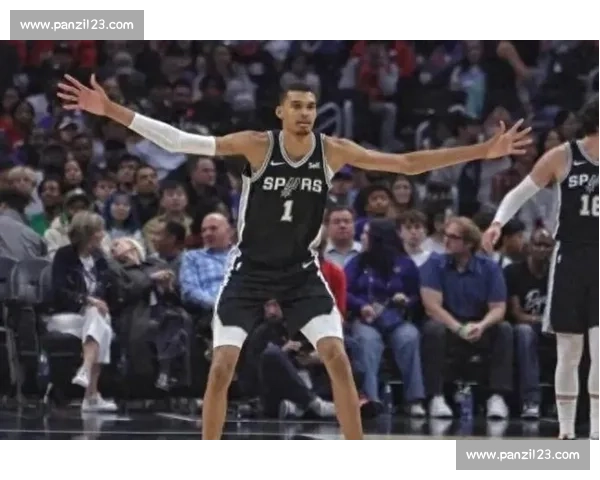 2 米 24 巨人跨界乒乓！文班亚马中国首秀引热议