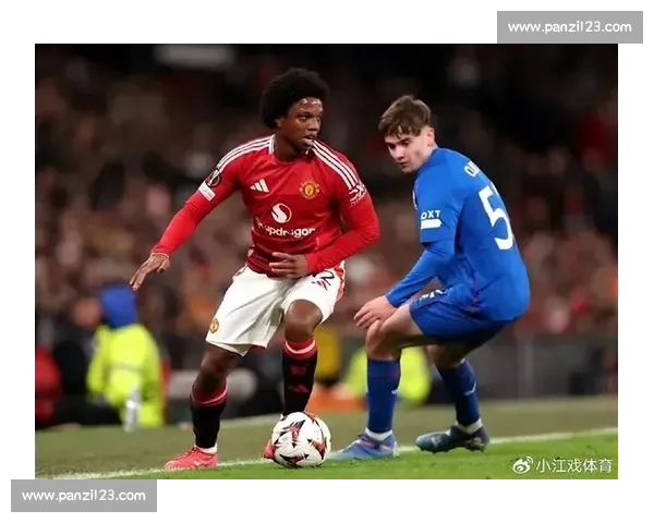杜兰租借加盟费内巴切,曼联错失潜力前锋 杜兰租借加盟费内巴切,曼联错失潜力前锋