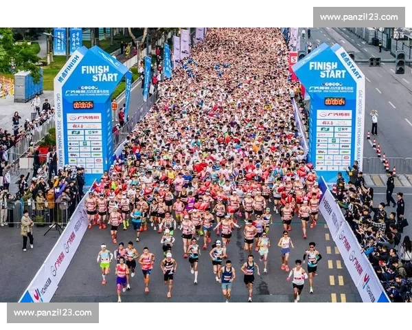 筑城燃情开跑！3.5 万跑者竞逐世界田联精英贵阳马拉松